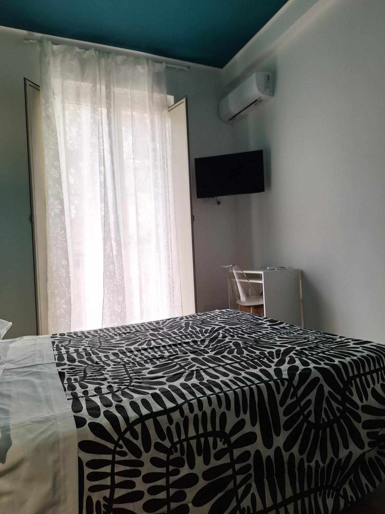B&B Onda Marina Villa Bellini Catania Centro ภายนอก รูปภาพ