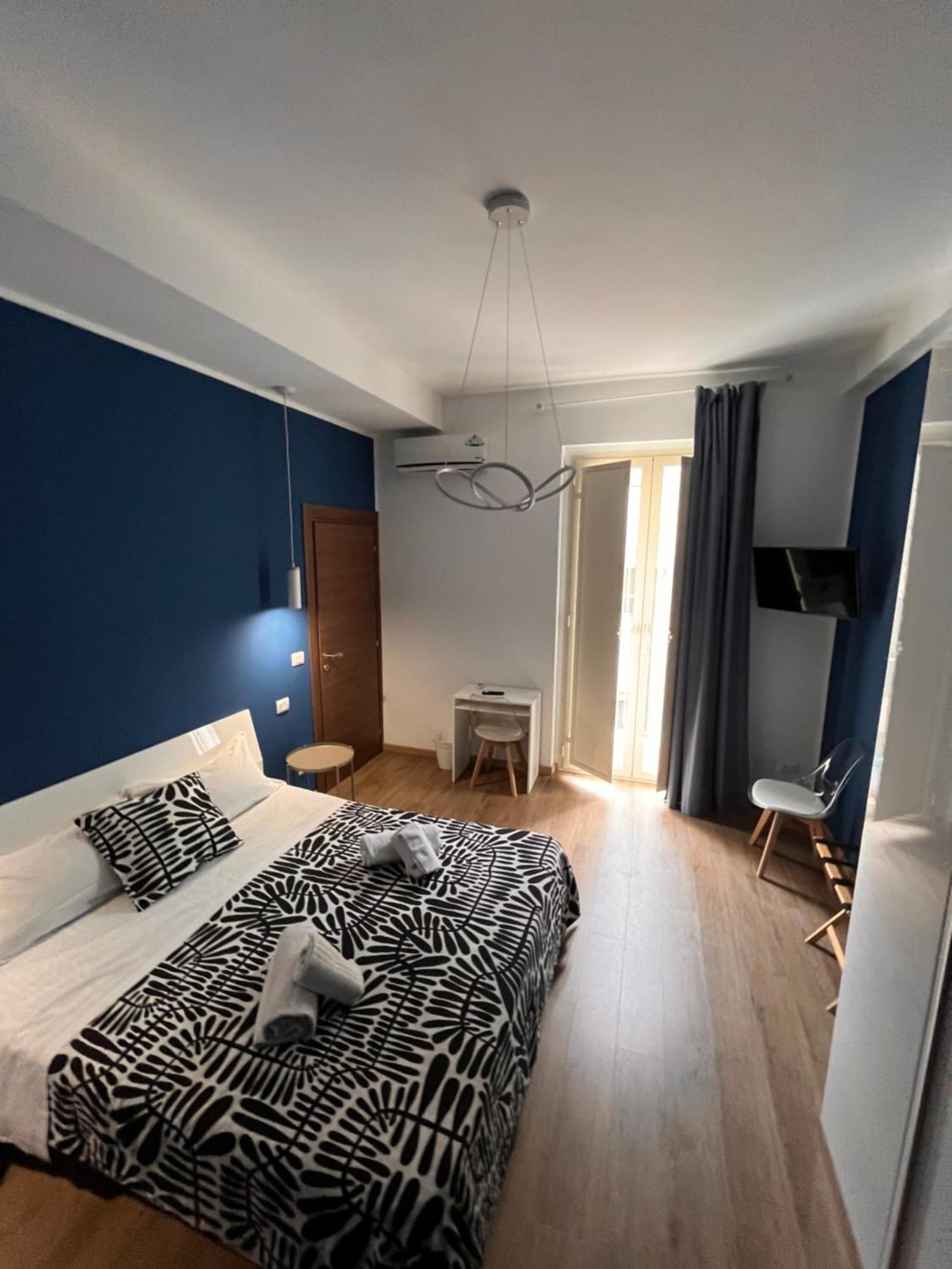 B&B Onda Marina Villa Bellini Catania Centro ภายนอก รูปภาพ